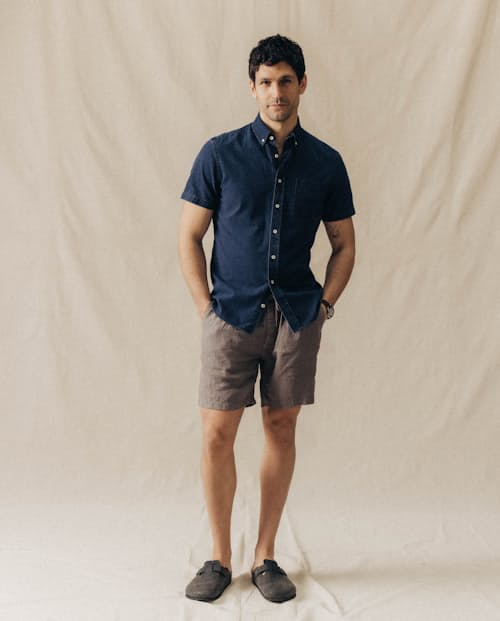 on model image of The Jack Short Sleeve Shirt