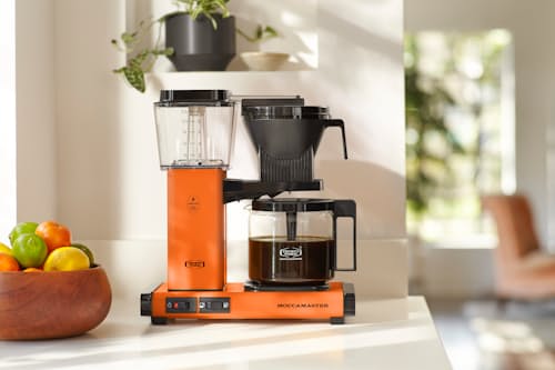 lifestyle image of Moccamaster KBGV Select