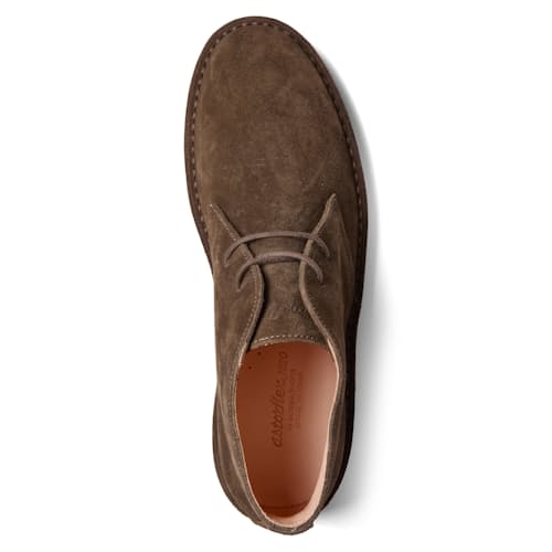 laydown image of Brownflex Chukka Boot