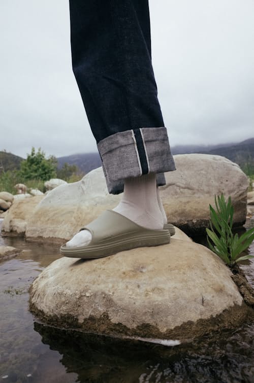 lifestyle image of 008 Slide
