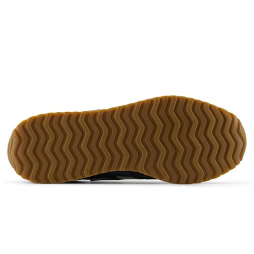 laydown image of 471 Trainer Sneaker