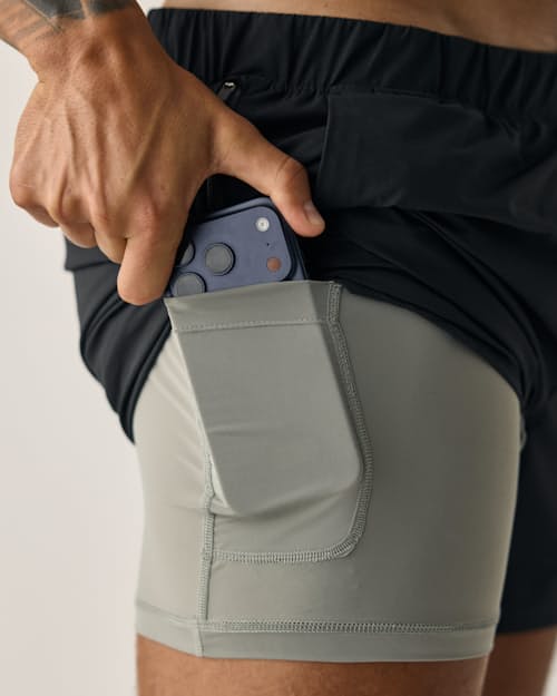 lifestyle image of Sevens Sport Short Lined - 5"