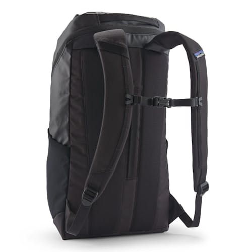 laydown image of Black Hole Pack 25L
