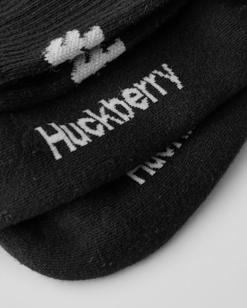 laydown detail image of Cotton Huckberry Socks