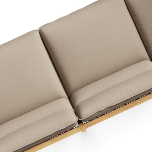 laydown detail image of Felloe Sectional (5-piece)