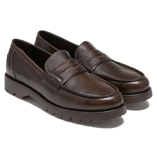 laydown image of Cotteur Lug Loafer