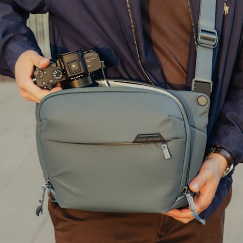 lifestyle image of Everyday Sling - 6L