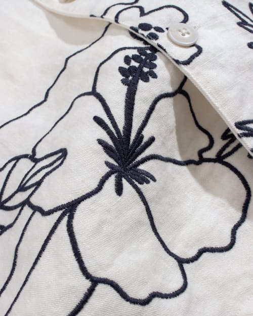 laydown detail image of Veloso Short Sleeve Shirt