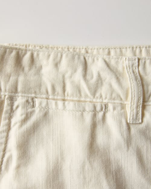 laydown detail image of Cotton Linen Chino Short - 9"
