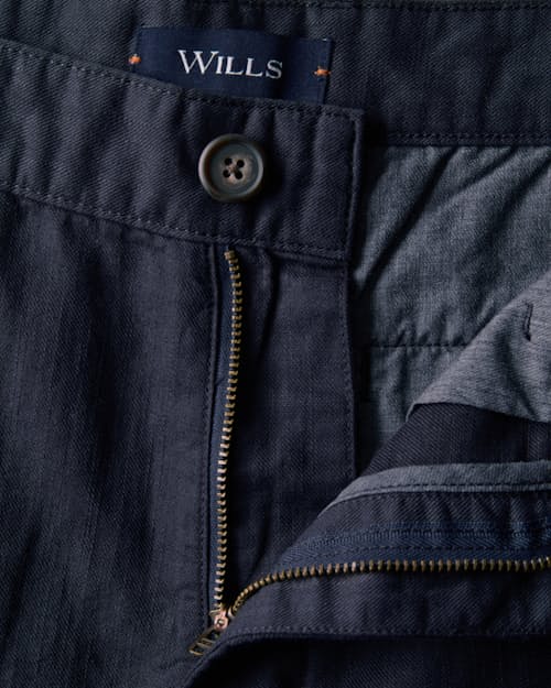 laydown detail image of Cotton Linen Chino Short - 9"
