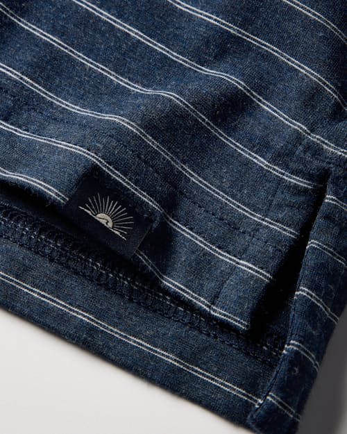 laydown detail image of Movement Polo