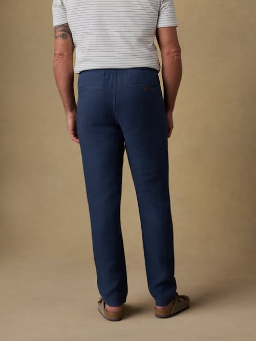 on model image of Linen Drawstring Pant