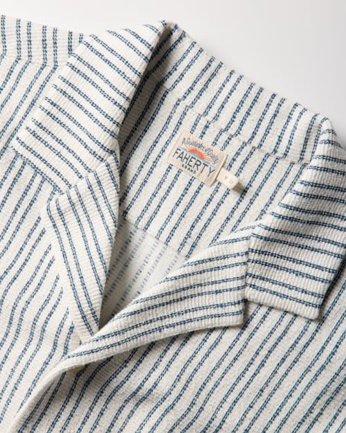 laydown detail image of Short Sleeve Oasis Camp Shirt