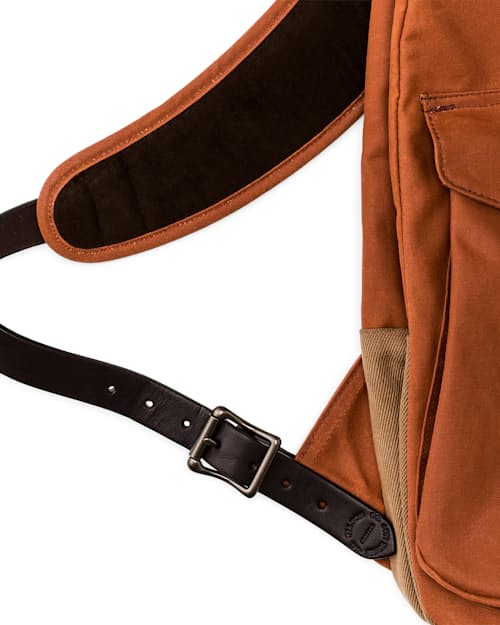 laydown detail image of Journeyman Rugged Twill Backpack - 23L
