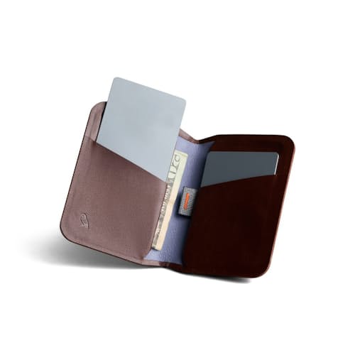 laydown image of Apex Slim Sleeve
