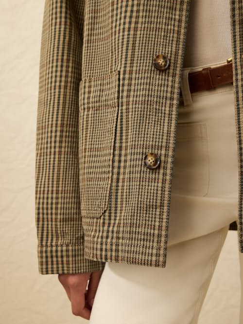 laydown detail image of Women's High Ridge Twill Studio Jacket