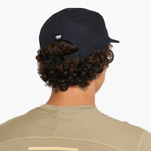 on model image of GOCap-Field-MontW