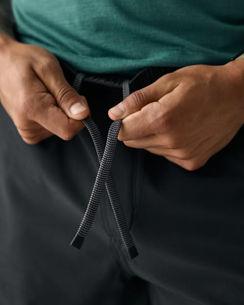 on model image of Rhythm Short - 7"