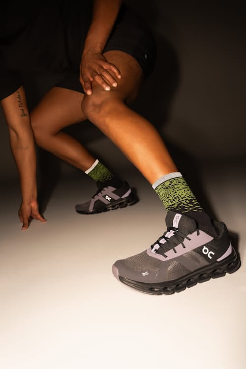 on model image of Elite Light Cushion Mini Crew Socks