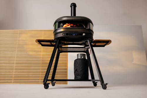 lifestyle image of Dome XL Stand