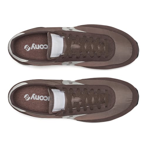 laydown image of Trainer 80