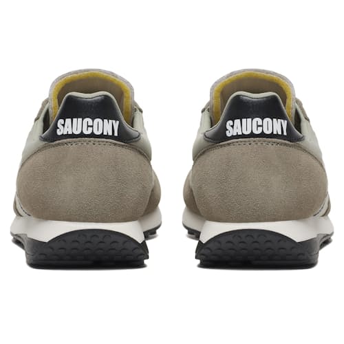 laydown image of Trainer 80
