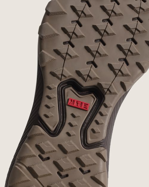 laydown detail image of Crosspath Sneaker