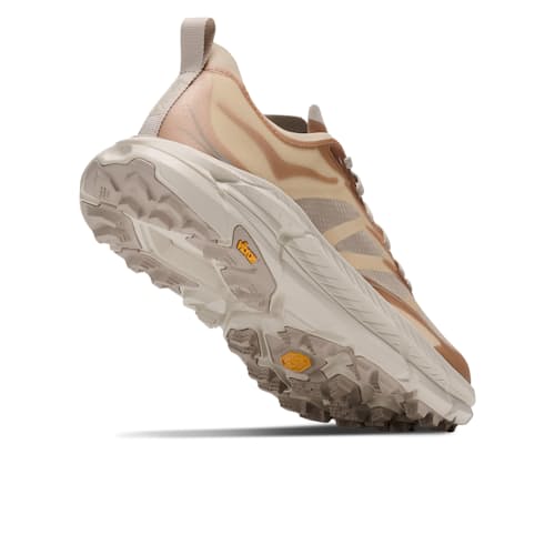 laydown image of Mafate Speed 4 Lite Trail Sneaker
