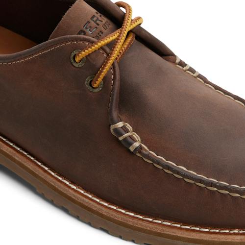 laydown detail image of Mini Lug Cap Oxford