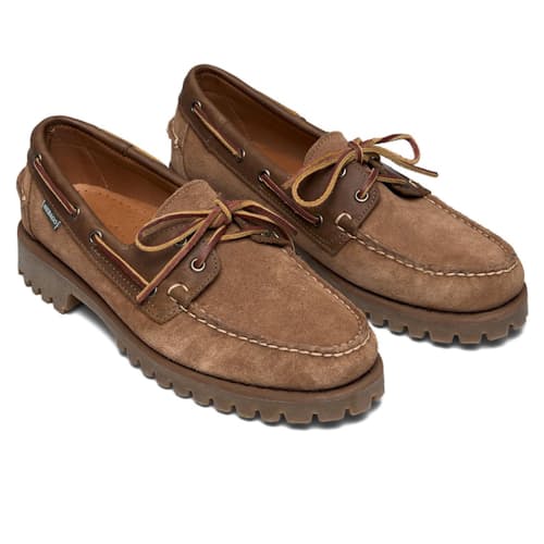 laydown image of Guardian Lug Boat Shoe