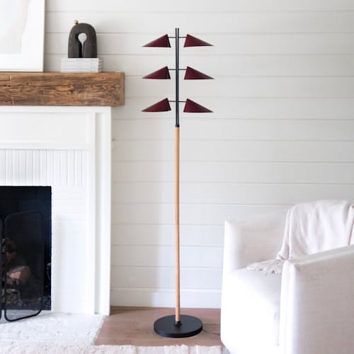 lifestyle image of Ivo Table Lamp