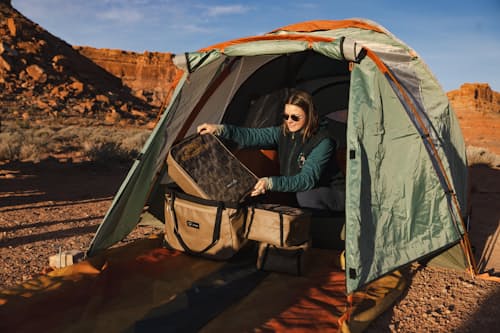 lifestyle image of Campcore Transporter Organization Cube LG