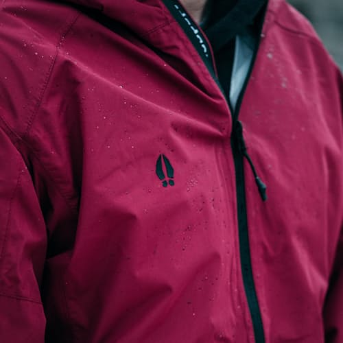 laydown image of Aberdeen Rain Jacket