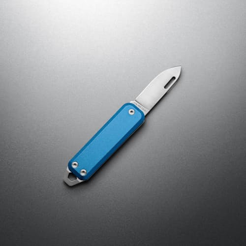 laydown image of The Elko Pocket Knife