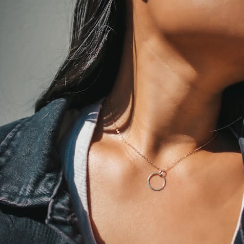 laydown image of Women's Line Stud & Infinite Gold Necklace