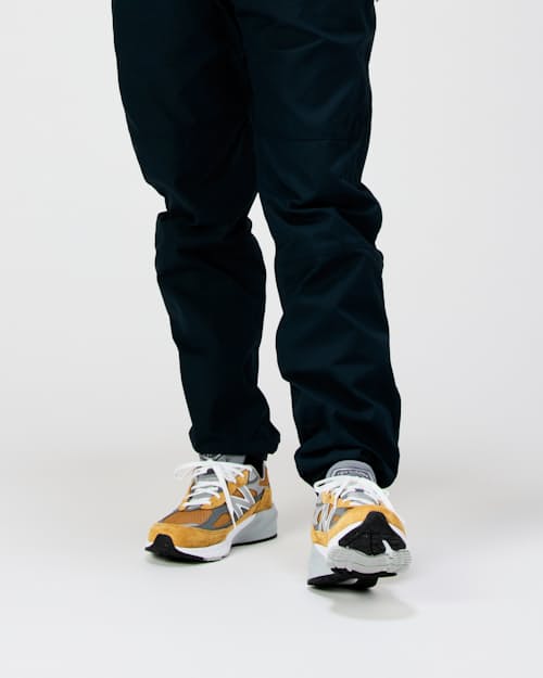 on model image of 990 Made in USA Sneaker