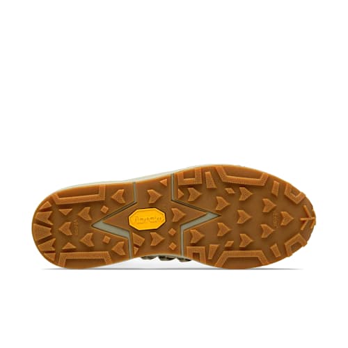 laydown image of Raven Nubuck