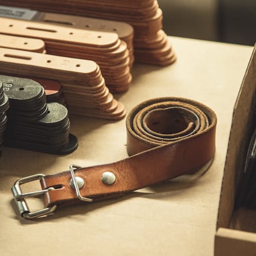 laydown image of Classic Belt