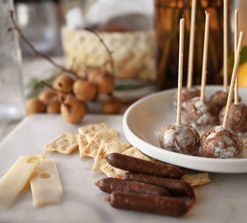laydown image of Venison Starter Box