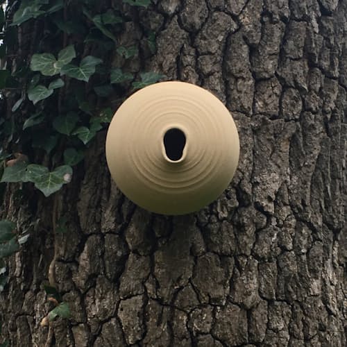 laydown image of Fieldstone Bird Pod