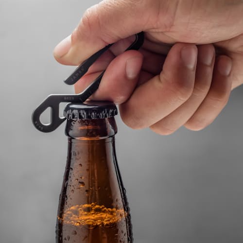 laydown image of The Hook