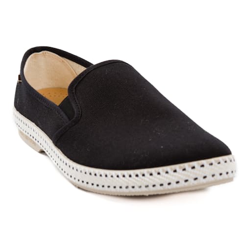 laydown image of Classic Slip-on