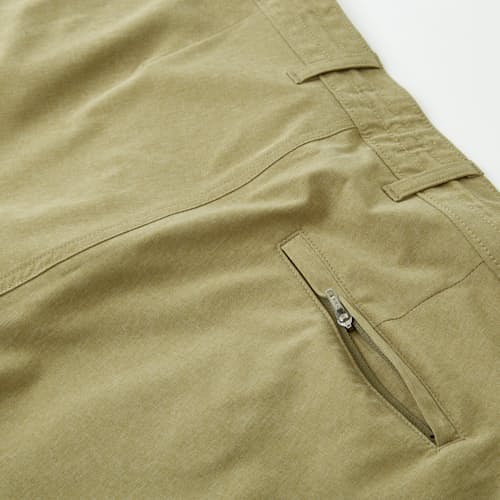 laydown image of Hybrid Cruiser Shorts - 9"