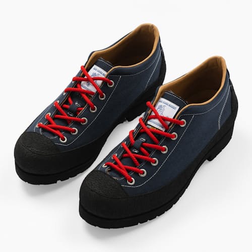 laydown image of Scampwalker Low Hiker