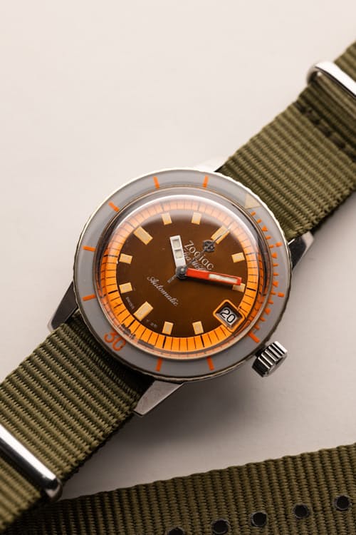 laydown detail image of Zodiac Tropical Dial 722-946B Sea-Wolfe