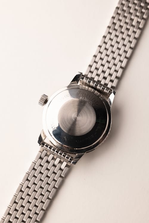 laydown detail image of Zodiac Tropical Dial 722-946B Sea-Wolfe
