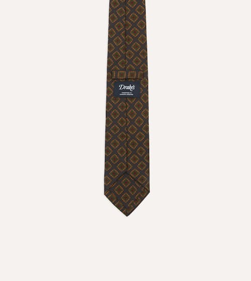 laydown detail image of Flower Stamps Wool-Silk Tie