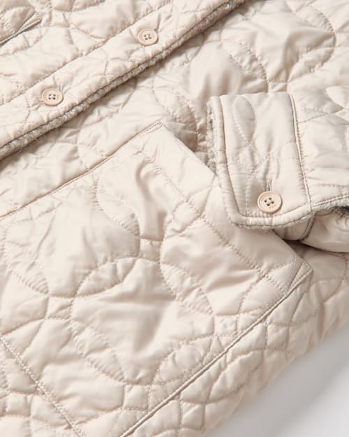 laydown detail image of Mount Reversible Overshirt