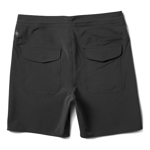 laydown image of Layover Trail Short - 7"