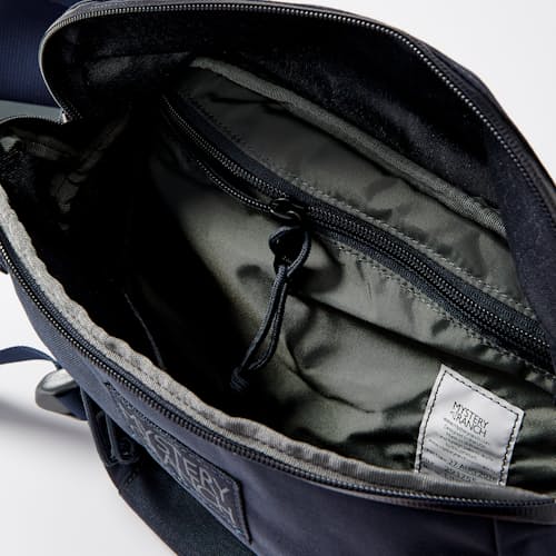 laydown image of Hip Monkey - 8L